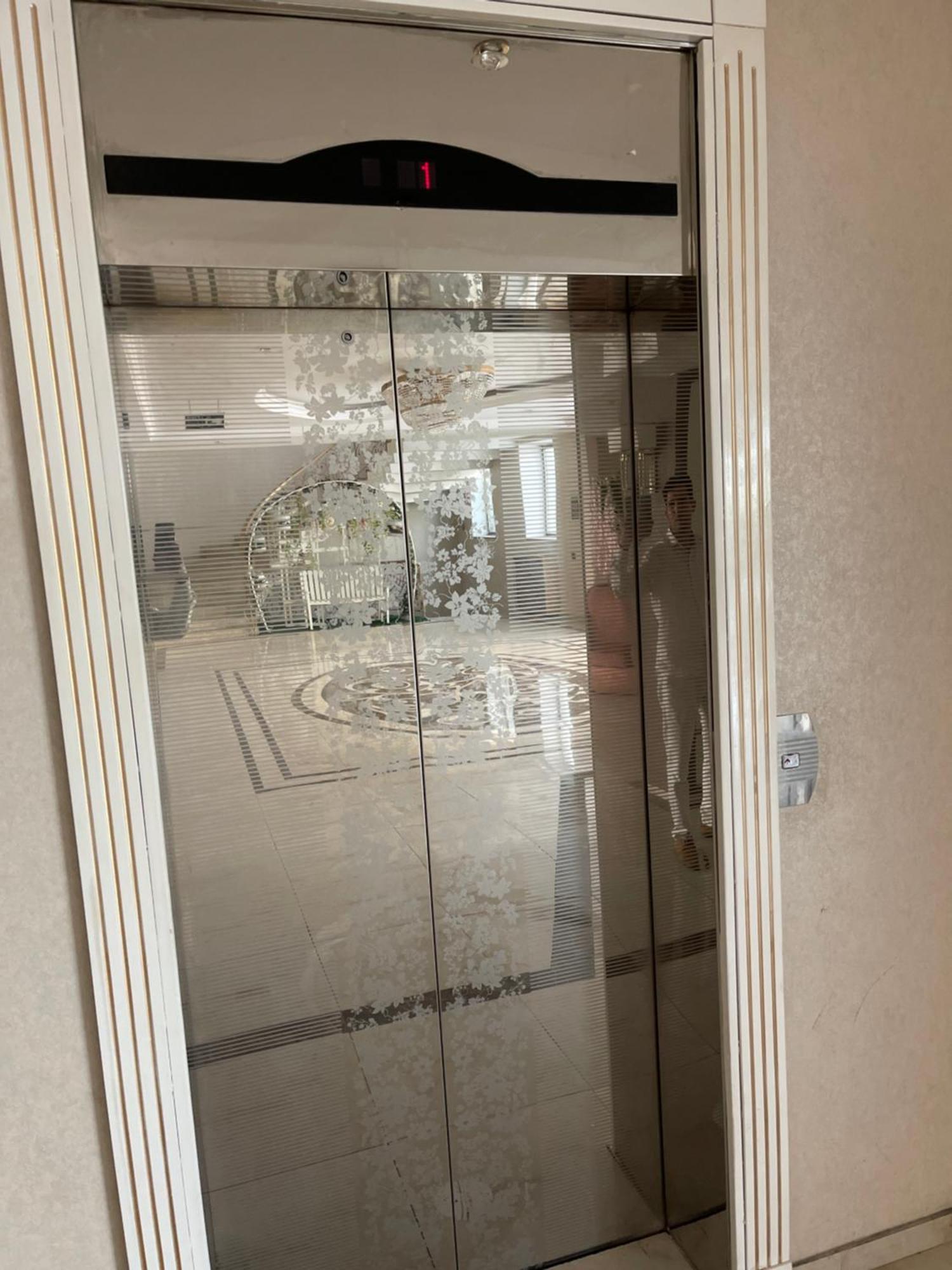 Abu Arena Hall Baku Exteriör bild
